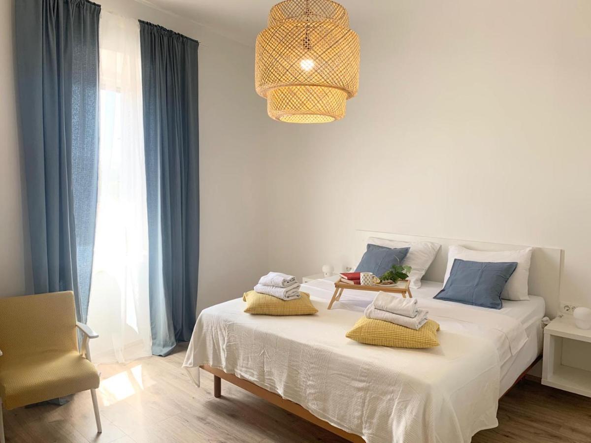 RA City Garden Suite Pula Buitenkant foto